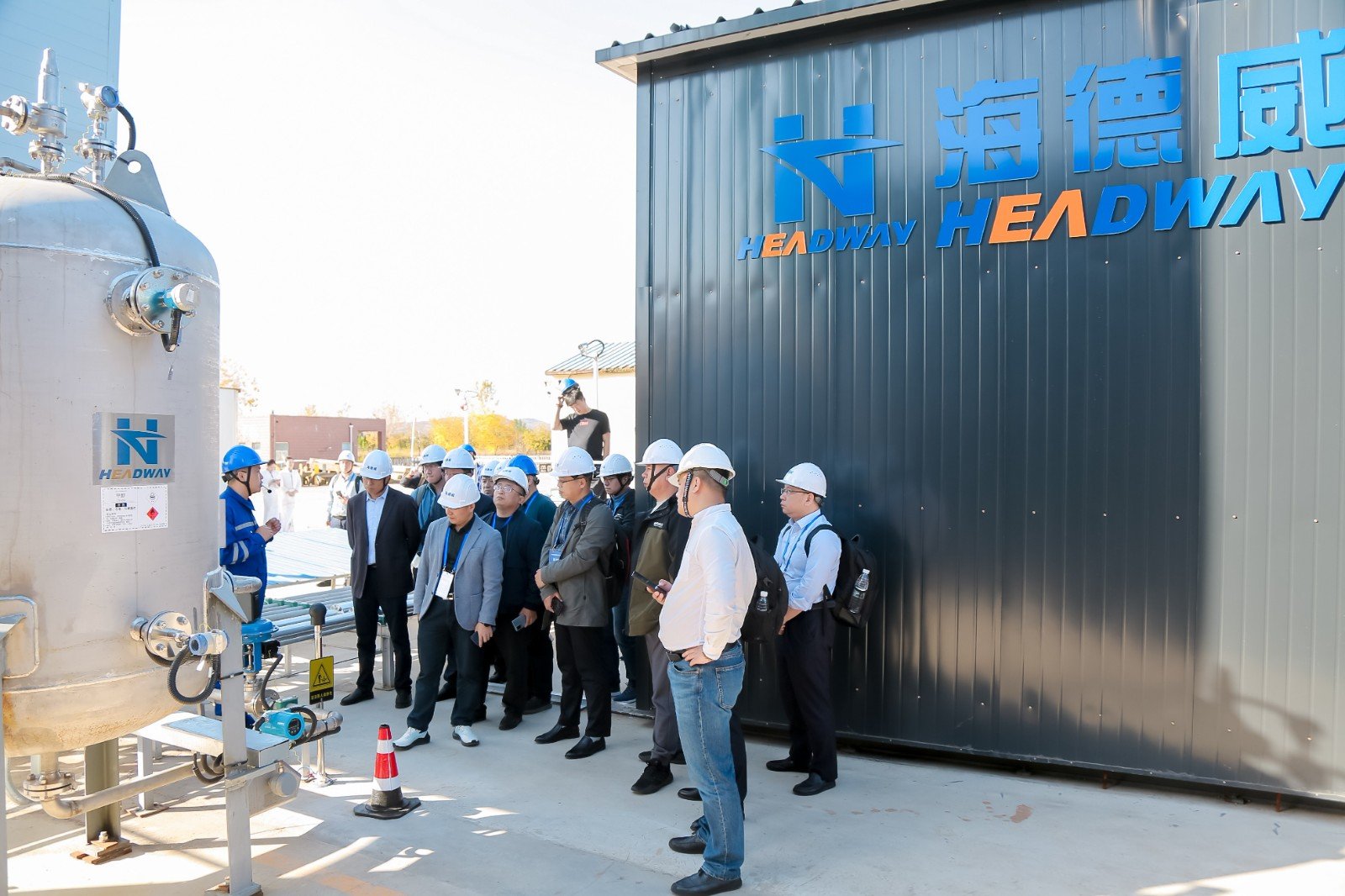 �������ʹ���-׷�󿵽�,����һ������