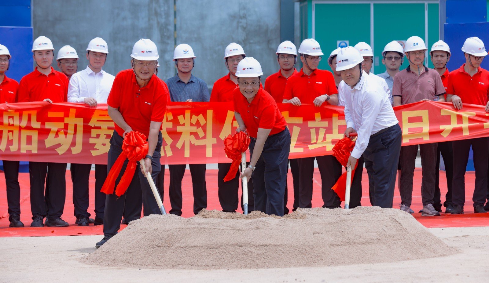 �������ʹ���-׷�󿵽�,����һ������